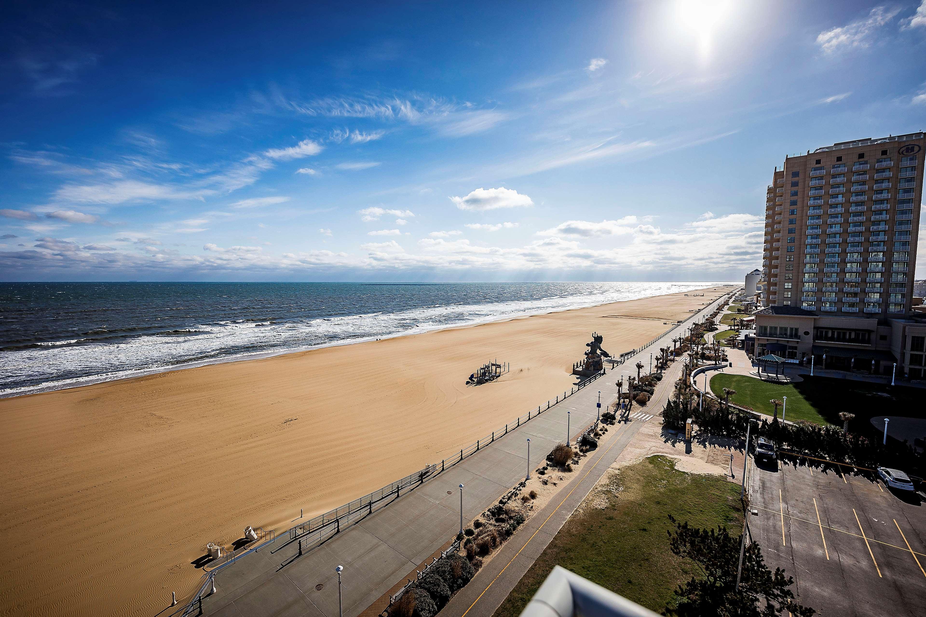 Hampton Inn Virginia Beach Oceanfront North Εξωτερικό φωτογραφία