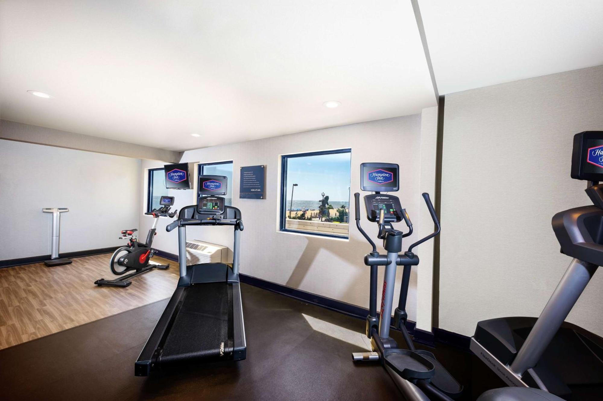 Hampton Inn Virginia Beach Oceanfront North Εξωτερικό φωτογραφία