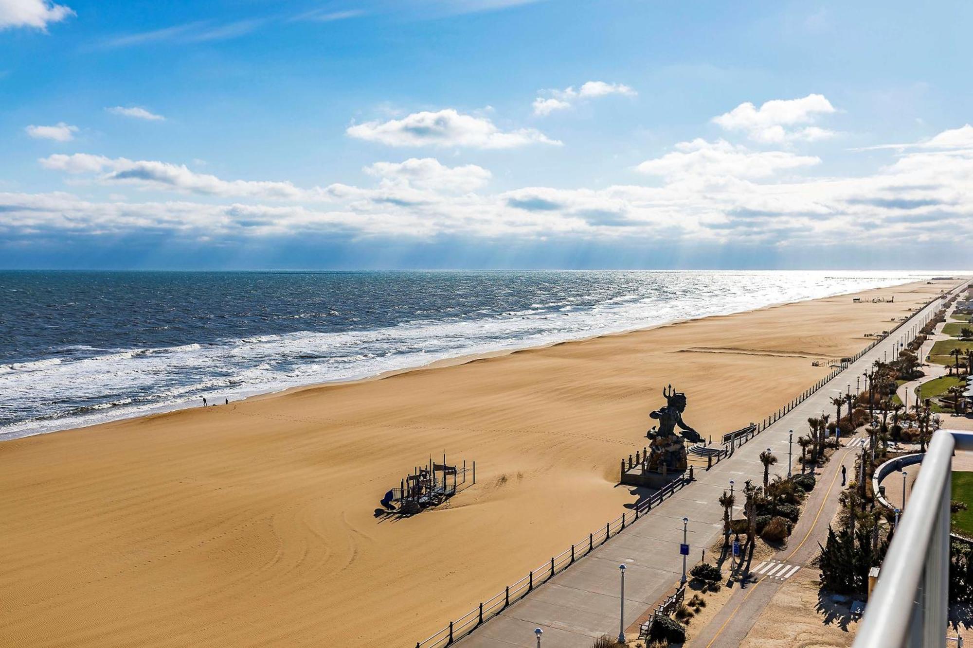 Hampton Inn Virginia Beach Oceanfront North Εξωτερικό φωτογραφία