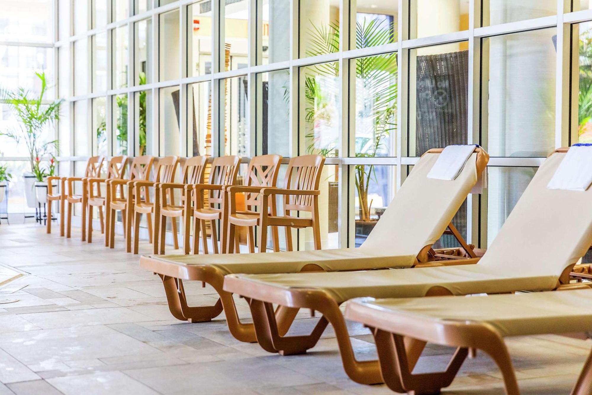 Hampton Inn Virginia Beach Oceanfront North Εξωτερικό φωτογραφία